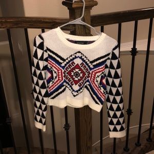 Thick sweater with cool designs